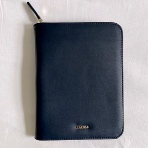 Carpisa navy and tan multipurpose organizer zip around case